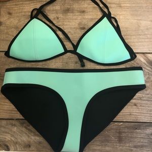 Triangl bikini, top and bottom neoprene